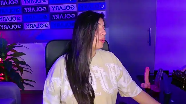 Violetta Swett  online show from October 2025 01:45:01 PM