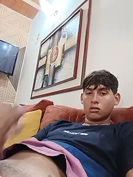 Luisneljc online show from June 2026 04:39:02 PM