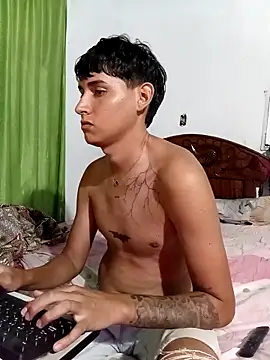 Luisneljc online show from February 2026 05:34:02 PM