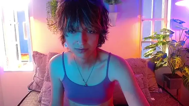 noellee   online show from October 2025 01:34:01 PM