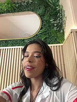 Snapshot of naomi_hill1 chatting on June 2026 02:48:02 PM naomi hill1 online show from June 2026 02:48:02 PM