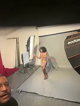 Giselledabodyyy online show from October 2025 01:18:02 AM