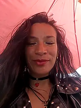 Alanna Foxx  online show from December 2025 03:11:02 PM