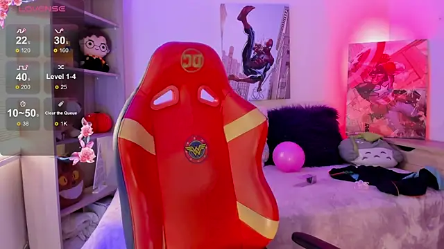 emma soffia online show from November 2025 06:01:02 PM