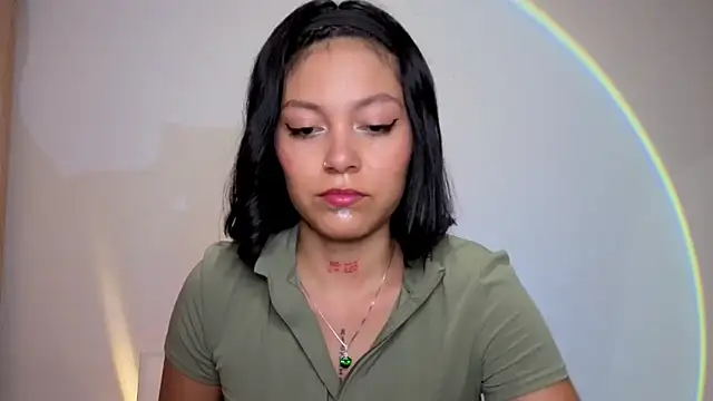 Qadeshoficial online show from December 2025 09:18:02 PM