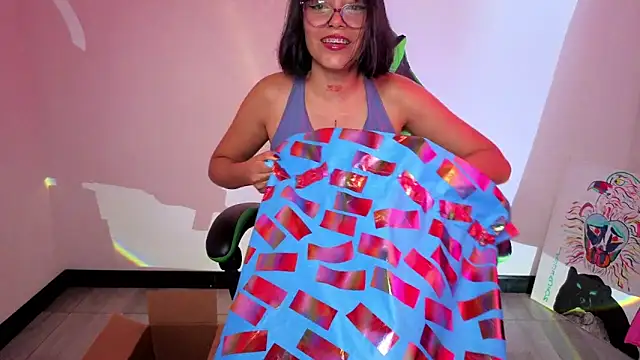 Qadeshoficial online show from November 2025 09:18:01 PM