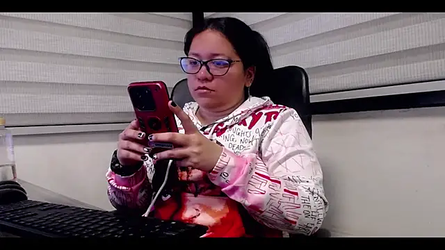 Snapshot of Xander_Taylor_ chatting on October 2025 04:00:02 AM Xander Taylor  online show from October 2025 04:00:02 AM