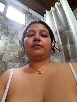 Cami Moon1 online show from October 2025 09:26:01 PM