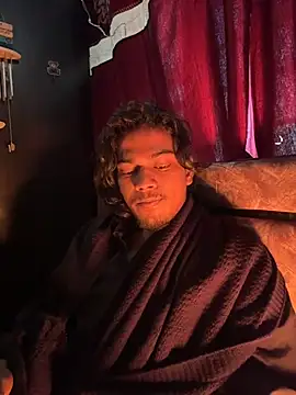 Ujjwallkumar0069 online show from December 2025 09:41:01 AM