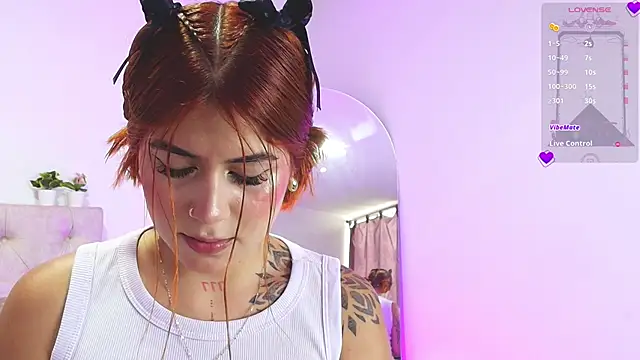 SoofiKiss online show from February 2026 07:55:02 PM