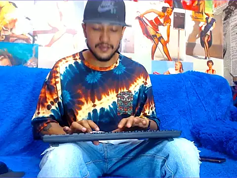 dazo vnzl12 online show from October 2025 01:35:01 PM