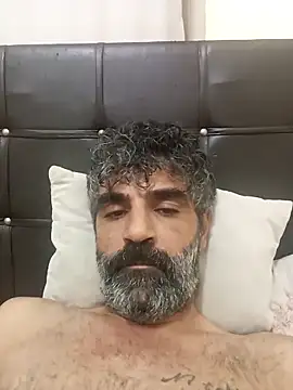 AliTaner07 online show from October 2025 10:57:01 PM