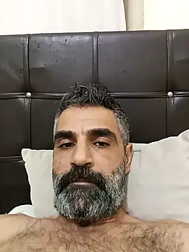 AliTaner07 online show from October 2025 08:52:01 PM