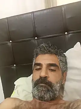 AliTaner07 online show from December 2025 08:52:01 PM