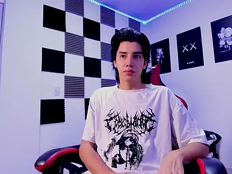 Snapshot of jeycobb chatting on December 2025 12:33:01 PM jeycobb online show from December 2025 12:33:01 PM