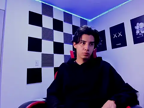 jeycobb online show from December 2025 11:59:02 AM