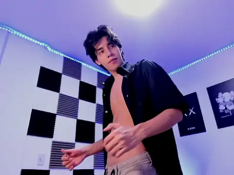 Snapshot of jeycobb chatting on November 2025 01:43:02 PM jeycobb online show from November 2025 01:43:02 PM