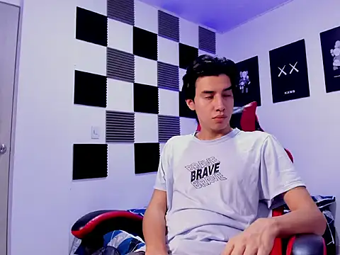 Snapshot of jeycobb chatting on November 2025 12:05:01 PM jeycobb online show from November 2025 12:05:01 PM