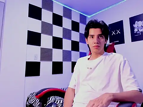 Snapshot of jeycobb chatting on October 2025 11:51:02 AM jeycobb online show from October 2025 11:51:02 AM