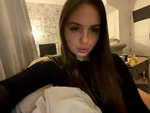 EllaStarrxxx online show from October 2025 11:38:02 PM