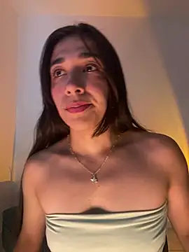 SabrinaEvanss  online show from June 2026 04:17:02 PM
