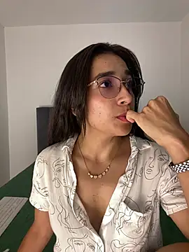 SabrinaEvanss  online show from May 2026 08:34:02 PM