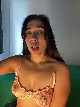 SabrinaEvanss  online show from April 2026 04:58:02 PM