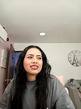VictoriaVixxen online show from October 2025 02:43:02 AM