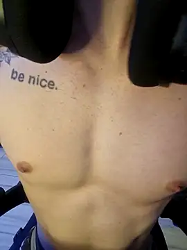 Snapshot of SweetGoodBoy22 chatting on October 2025 09:16:01 PM SweetGoodBoy22 online show from October 2025 09:16:01 PM