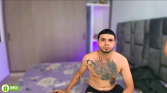 steiisy599 online show from November 2025 04:44:01 AM