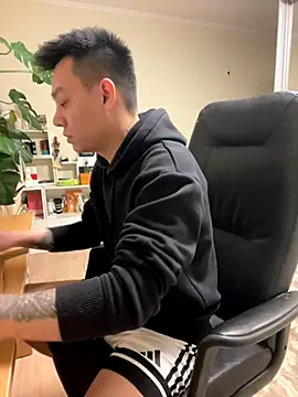 latava online show from November 2025 04:06:02 PM