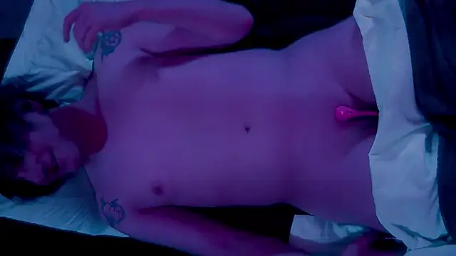 Moonless Joy online show from November 2025 04:44:01 AM