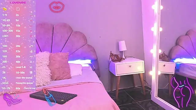 Lalitaswwet online show from November 2025 12:09:01 PM