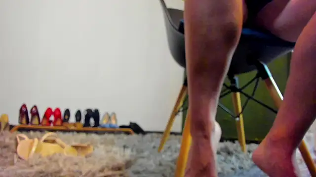 Velourmuse online show from December 2025 12:24:02 AM