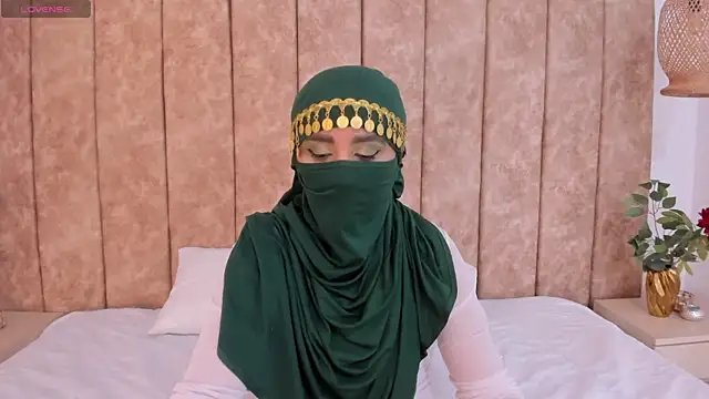  alishaa c online show from October 2025 01:28:02 AM