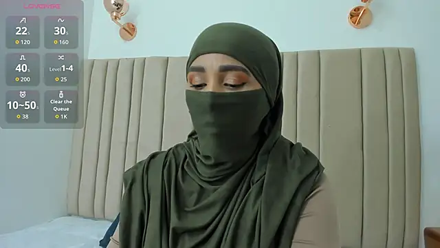  alishaa c online show from October 2025 01:50:02 AM