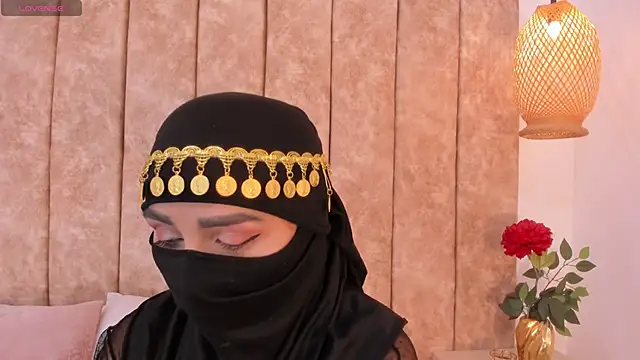  alishaa c online show from November 2025 03:32:02 AM