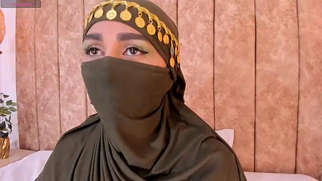  alishaa c online show from November 2025 03:10:02 AM