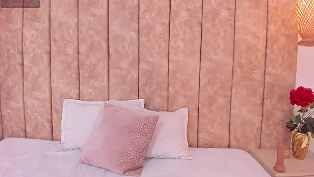  alishaa c online show from November 2025 03:17:02 AM