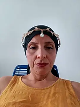 Aafsha  online show from April 2026 07:18:01 PM