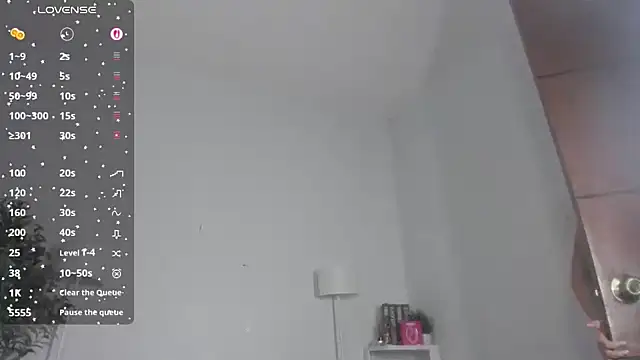 Snapshot of Im_YourDream_Barbie chatting on April 2026 06:49:02 PM Im YourDream Barbie online show from April 2026 06:49:02 PM
