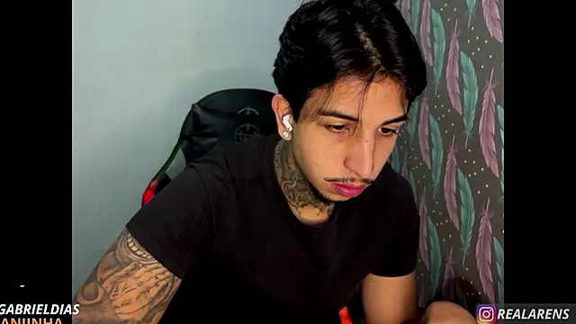 RealGdiass online show from June 2026 05:02:01 PM