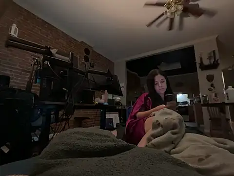 Jynx420friendly online show from July 2026 02:05:17 AM