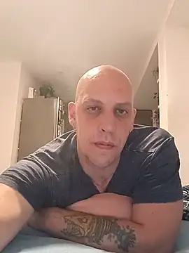 Snapshot of Kobradera1984 chatting on May 2026 09:35:02 PM Kobradera1984 online show from May 2026 09:35:02 PM