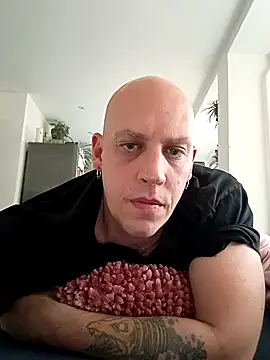 Snapshot of Kobradera1984 chatting on October 2025 06:34:02 AM Kobradera1984 online show from October 2025 06:34:02 AM