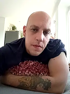 Snapshot of Kobradera1984 chatting on October 2025 02:36:02 PM Kobradera1984 online show from October 2025 02:36:02 PM