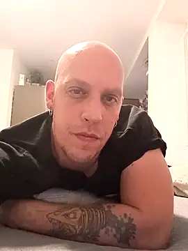 Snapshot of Kobradera1984 chatting on October 2025 03:58:01 PM Kobradera1984 online show from October 2025 03:58:01 PM
