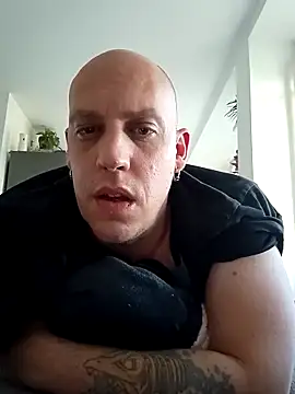 Snapshot of Kobradera1984 chatting on October 2025 02:40:02 PM Kobradera1984 online show from October 2025 02:40:02 PM