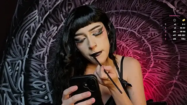 dahlia darkwood online show from January 2026 10:05:02 PM