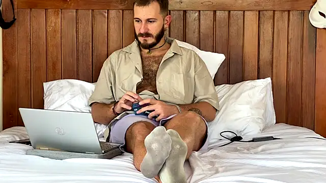 mrmaxiy online show from July 2026 03:40:02 AM
